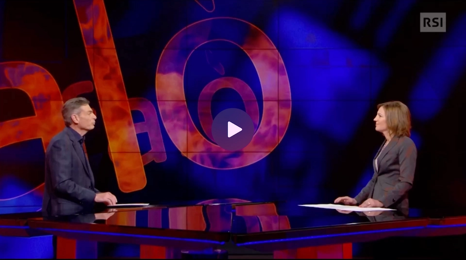 frame video trasmissione falò Laura Tarchini